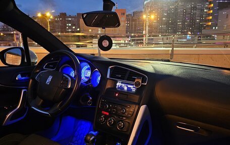 Citroen DS4, 2012 год, 1 070 000 рублей, 24 фотография