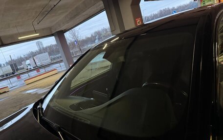 BMW 5 серия, 2018 год, 2 400 000 рублей, 13 фотография