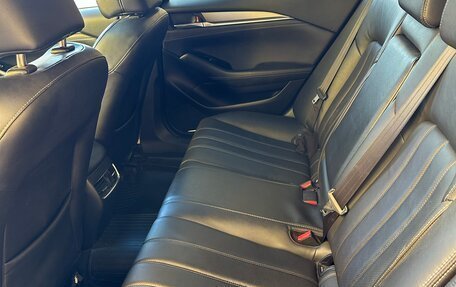 Mazda 6, 2018 год, 2 270 000 рублей, 9 фотография