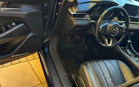 Mazda 6, 2018 год, 2 270 000 рублей, 11 фотография