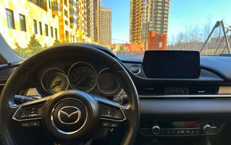 Mazda 6, 2018 год, 2 270 000 рублей, 12 фотография