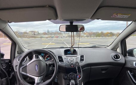 Ford Fiesta, 2015 год, 300 000 рублей, 4 фотография