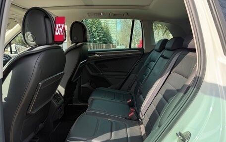 Volkswagen Tiguan II, 2018 год, 3 450 000 рублей, 5 фотография