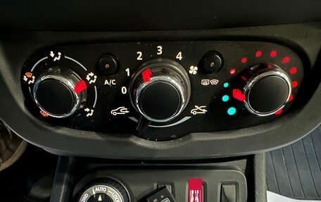 Renault Duster I рестайлинг, 2015 год, 899 000 рублей, 13 фотография