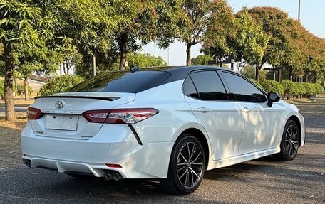 Toyota Camry, 2023 год, 2 600 000 рублей, 6 фотография