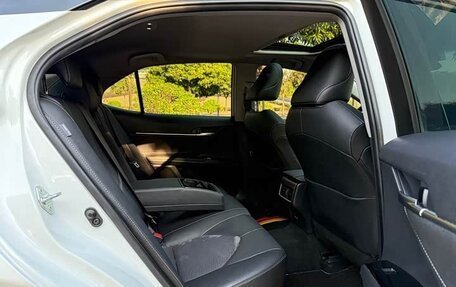 Toyota Camry, 2023 год, 2 600 000 рублей, 15 фотография