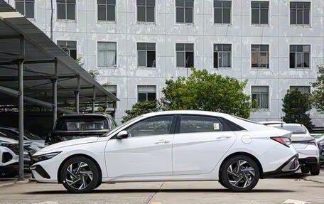 Hyundai Elantra, 2026 год, 1 800 010 рублей, 4 фотография