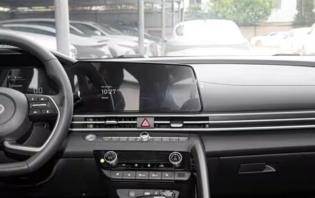 Hyundai Elantra, 2026 год, 1 800 010 рублей, 18 фотография