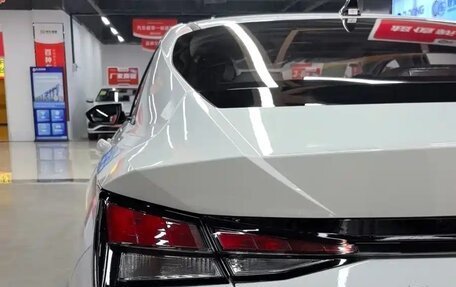 Hyundai Elantra, 2026 год, 1 824 000 рублей, 6 фотография