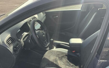 Volkswagen Polo VI (EU Market), 2018 год, 1 400 000 рублей, 4 фотография