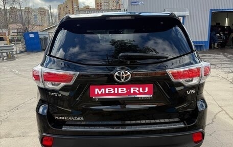 Toyota Highlander III, 2014 год, 3 150 000 рублей, 6 фотография