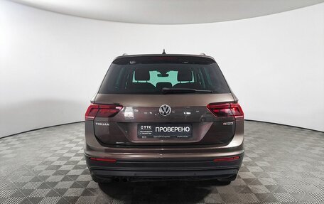Volkswagen Tiguan II, 2020 год, 2 850 000 рублей, 7 фотография