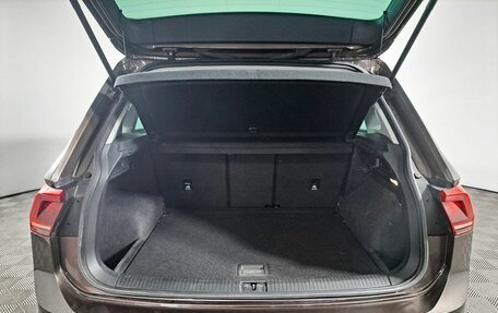 Volkswagen Tiguan II, 2020 год, 2 850 000 рублей, 12 фотография