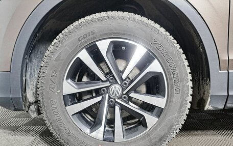 Volkswagen Tiguan II, 2020 год, 2 850 000 рублей, 22 фотография