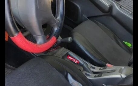 Mitsubishi L200 III рестайлинг, 2005 год, 900 000 рублей, 4 фотография