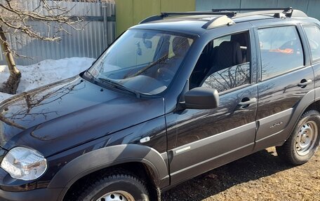 Chevrolet Niva I рестайлинг, 2015 год, 700 000 рублей, 6 фотография