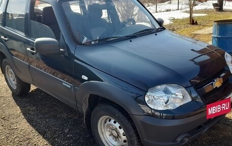 Chevrolet Niva I рестайлинг, 2015 год, 700 000 рублей, 7 фотография