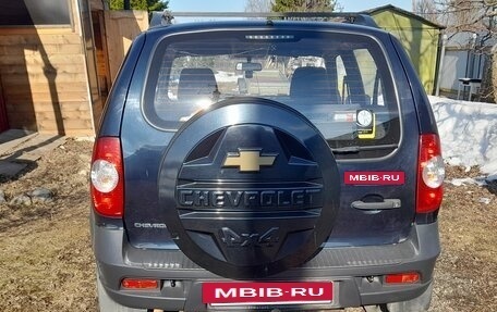 Chevrolet Niva I рестайлинг, 2015 год, 700 000 рублей, 5 фотография