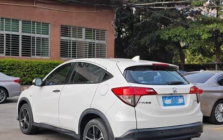 Honda Vezel, 2022 год, 1 580 505 рублей, 3 фотография