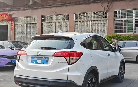 Honda Vezel, 2022 год, 1 580 505 рублей, 11 фотография