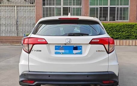 Honda Vezel, 2022 год, 1 580 505 рублей, 9 фотография