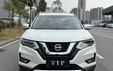 Nissan X-Trail, 2022 год, 1 900 000 рублей, 2 фотография