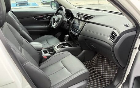 Nissan X-Trail, 2022 год, 1 900 000 рублей, 11 фотография