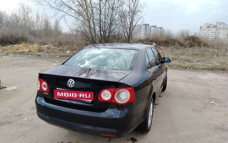 Volkswagen Jetta VI, 2010 год, 660 000 рублей, 3 фотография