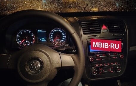 Volkswagen Jetta VI, 2010 год, 660 000 рублей, 8 фотография