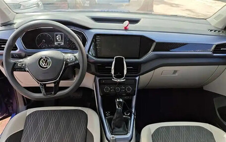 Volkswagen T-Cross I, 2021 год, 1 304 272 рублей, 9 фотография