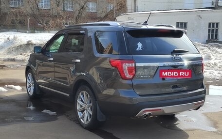 Ford Explorer VI, 2018 год, 3 200 000 рублей, 10 фотография