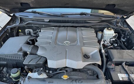 Toyota Land Cruiser 200, 2012 год, 3 850 000 рублей, 30 фотография