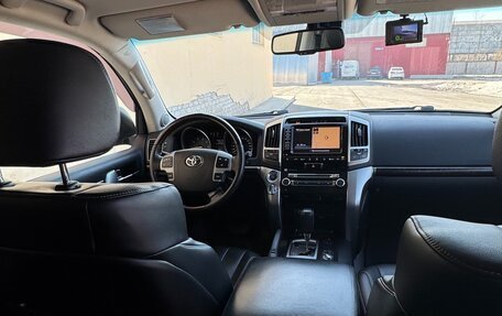 Toyota Land Cruiser 200, 2012 год, 3 850 000 рублей, 29 фотография