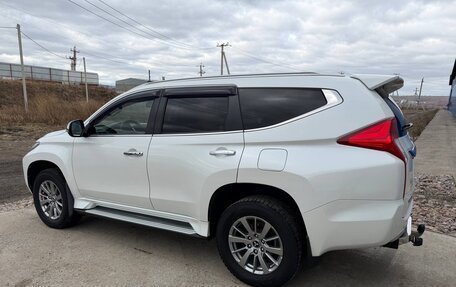 Mitsubishi Pajero Sport III рестайлинг, 2018 год, 2 690 000 рублей, 6 фотография