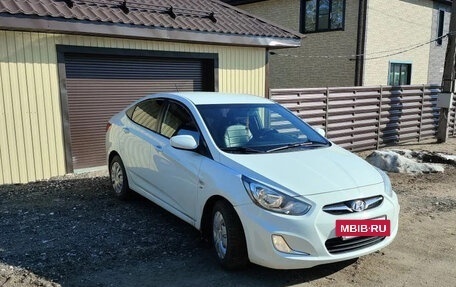Hyundai Solaris II рестайлинг, 2013 год, 750 000 рублей, 8 фотография