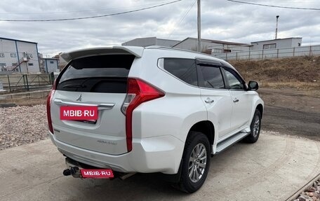 Mitsubishi Pajero Sport III рестайлинг, 2018 год, 2 690 000 рублей, 10 фотография