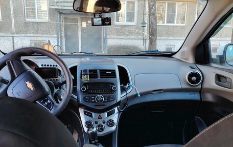 Chevrolet Aveo III, 2015 год, 745 000 рублей, 11 фотография