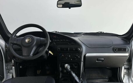 Chevrolet Niva I рестайлинг, 2012 год, 550 000 рублей, 9 фотография