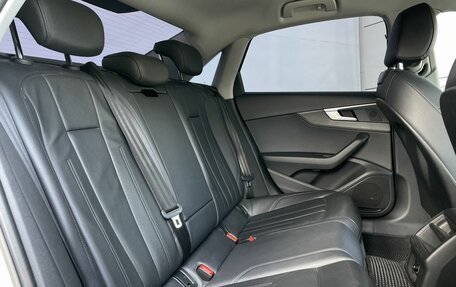 Audi A4, 2017 год, 2 058 000 рублей, 28 фотография