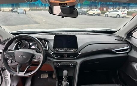 Chevrolet Orlando, 2021 год, 1 600 000 рублей, 10 фотография