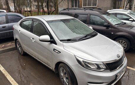 KIA Rio III рестайлинг, 2015 год, 1 100 000 рублей, 3 фотография