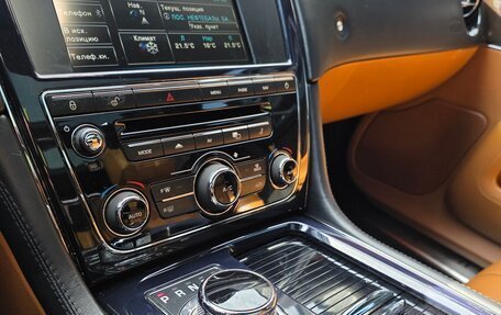 Jaguar XJ IV (X351), 2012 год, 2 299 000 рублей, 13 фотография