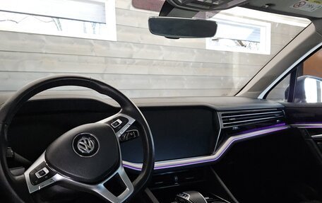 Volkswagen Touareg III, 2018 год, 6 000 000 рублей, 7 фотография