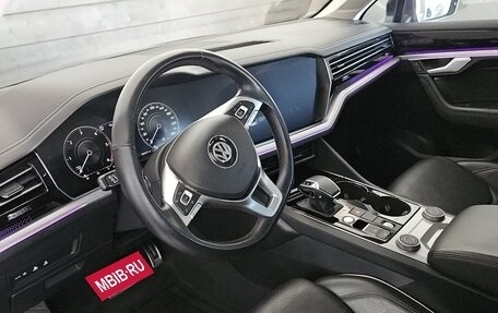 Volkswagen Touareg III, 2018 год, 6 000 000 рублей, 10 фотография