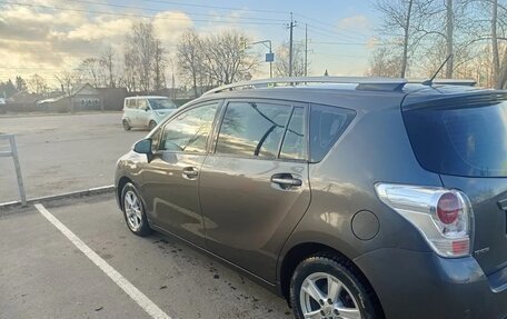 Toyota Verso I, 2013 год, 1 330 000 рублей, 3 фотография