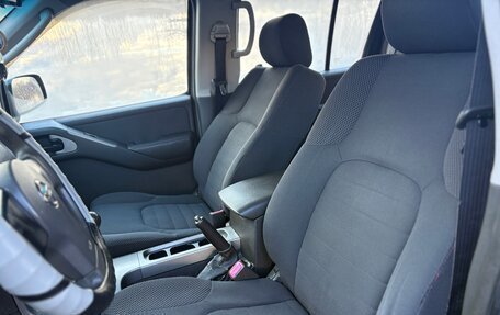 Nissan Pathfinder, 2005 год, 700 000 рублей, 11 фотография