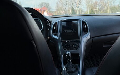 Opel Astra J, 2013 год, 850 000 рублей, 7 фотография