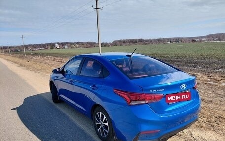 Hyundai Solaris II рестайлинг, 2017 год, 1 300 000 рублей, 2 фотография