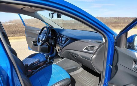 Hyundai Solaris II рестайлинг, 2017 год, 1 300 000 рублей, 6 фотография