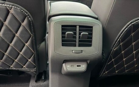 Volkswagen T-Cross I, 2022 год, 1 700 000 рублей, 12 фотография
